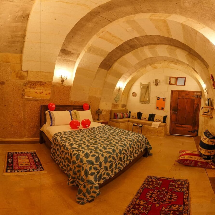 Cave Room Comfort